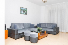 Sinani Guest House